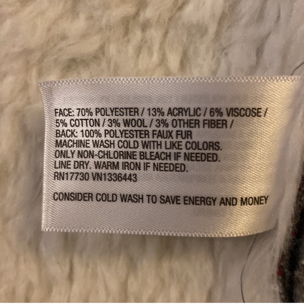 Cream Fuzzy Jacket - Picture 3 of 3